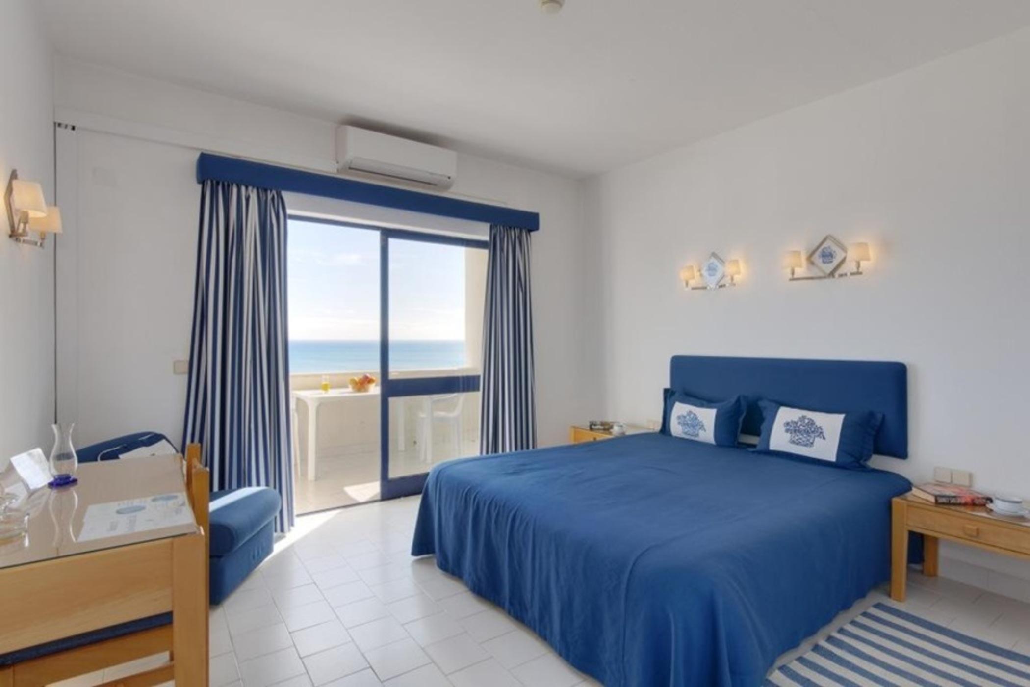 Grand Muthu Oura View Beach Club Aparthotel Albufeira Room photo